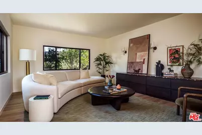 4249 Torreon Dr, Woodland Hills, CA 91364 - Photo 6