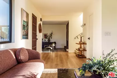 4249 Torreon Dr, Woodland Hills, CA 91364 - Photo 4