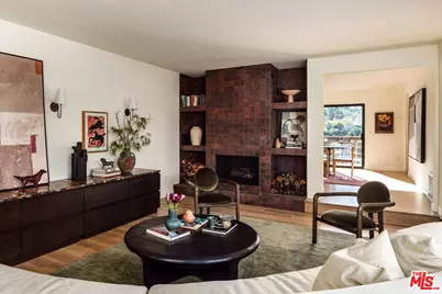 4249 Torreon Dr, Woodland Hills, CA 91364 - Photo 1