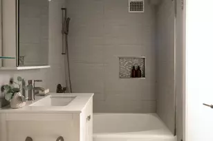 10450 Wilshire Blvd, Los Angeles, CA 90024 - Photo 20