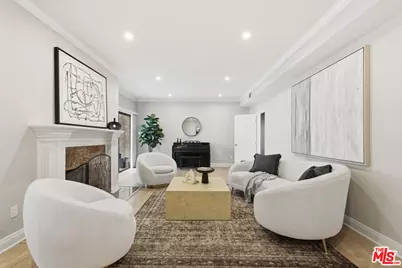 5240 Zelzah Ave #106, Encino, CA 91316 - Photo 4