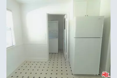 10742 Sarah St, Toluca Lake, CA 91602 - Photo 14