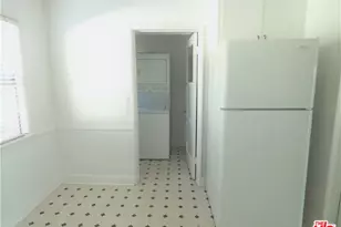 10742 Sarah St, Toluca Lake, CA 91602 - Photo 14