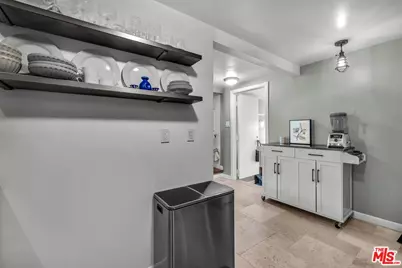 2452 Horse Shoe Canyon Canyon Rd, Los Angeles, CA 90046 - Photo 40