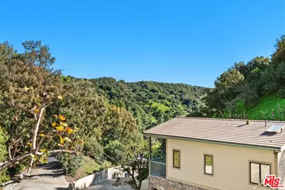 4099 Mandeville Canyon Rd, Los Angeles, CA 90049 - Photo 68