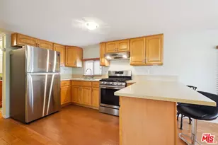 11250 Playa St #58 1/2, Culver City, CA 90230 - Photo 2