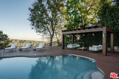2232 NW Stradella Rd, Los Angeles, CA 90077 - Photo 48