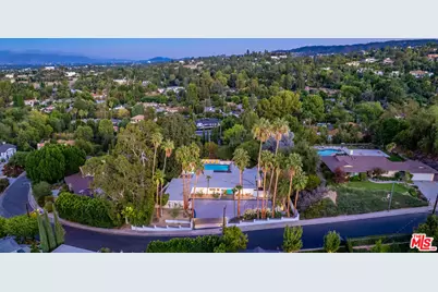 20150 Delita Dr, Woodland Hills, CA 91364 - Photo 34