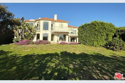 29752 Baden Pl, Malibu, CA 90265 - Photo 2