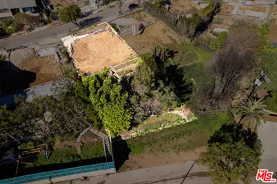 844 Las Lomas Ave, Pacific Palisades, CA 90272 - Photo 2