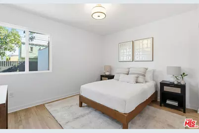2908 Somerset Dr, Los Angeles, CA 90016 - Photo 18