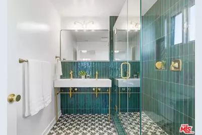 2908 Somerset Dr, Los Angeles, CA 90016 - Photo 22