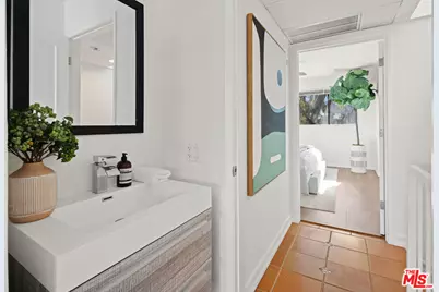 2500 Abbot Kinney Blvd #7, Venice, CA 90291 - Photo 22
