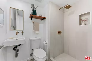 1244 14th St #D, Santa Monica, CA 90404 - Photo 12