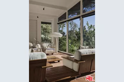 2055 N Gramercy, Los Angeles, CA 90068 - Photo 4