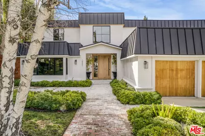 18321 Lake Encino Dr, Encino, CA 91316 - Photo 4