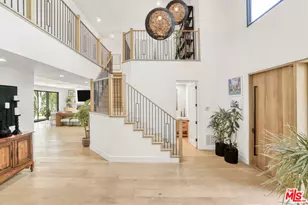 18321 Lake Encino Dr, Encino, CA 91316 - Photo 6