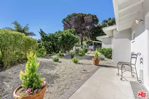341 Surfview Dr, Pacific Palisades, CA 90272 - Photo 10