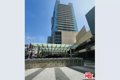 3785 Wilshire Blvd #1710, Los Angeles, CA 90010 - Photo 2