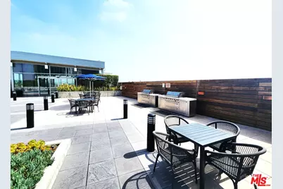 3785 Wilshire Blvd #1710, Los Angeles, CA 90010 - Photo 26