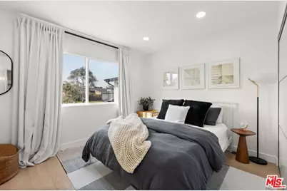 8212 Winsford Ave, Los Angeles, CA 90045 - Photo 14