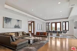 8827 Evanview Dr, Los Angeles, CA 90069 - Photo 12