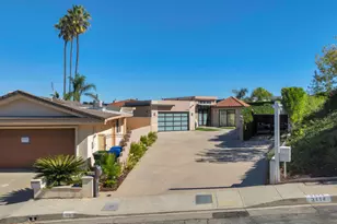 3116 Elvido Dr, Los Angeles, CA 90049 - Photo 72