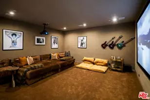 1030 Somera Rd, Los Angeles, CA 90077 - Photo 44