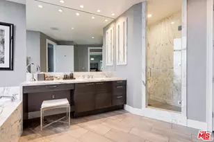 10776 Wilshire Blvd, Los Angeles, CA 90024 - Photo 14