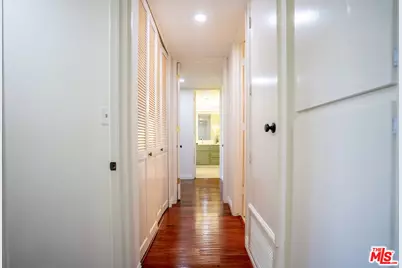 4477 Wilshire Blvd #312, Los Angeles, CA 90010 - Photo 50