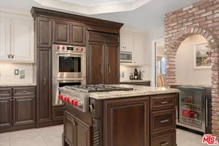 18409 Hampton Ct, Porter Ranch, CA 91326 - Photo 18
