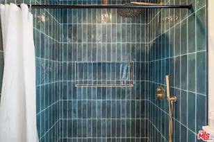 1800 W 42nd St, Los Angeles, CA 90062 - Photo 16