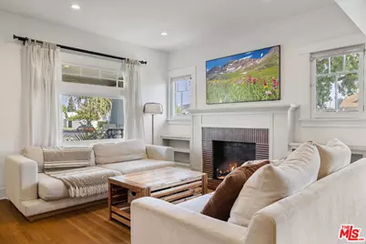 1800 W 42nd St, Los Angeles, CA 90062 - Photo 4