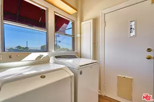 1286 S Highland Ave, Los Angeles, CA 90019 - Photo 36