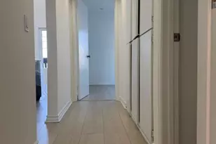 18350 Hatteras St, Tarzana, CA 91356 - Photo 22