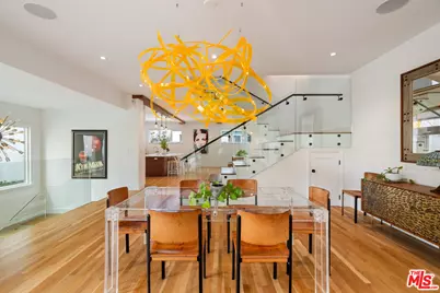 128 Roma Ct, Marina del Rey, CA 90292 - Photo 2