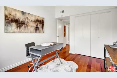 350 N Clybourn Ave #36, Burbank, CA 91505 - Photo 20