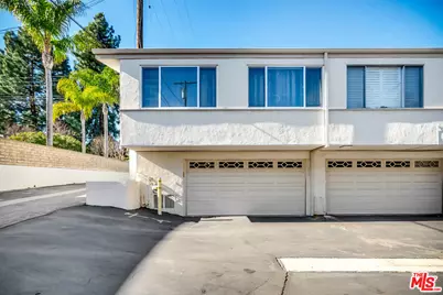 350 N Clybourn Ave #36, Burbank, CA 91505 - Photo 22