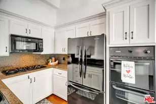 350 N Clybourn Ave, Burbank, CA 91505 - Photo 8