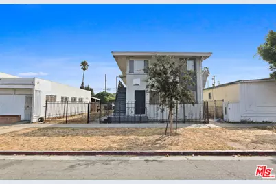 7516 S Western Ave, Los Angeles, CA 90047 - Photo 10