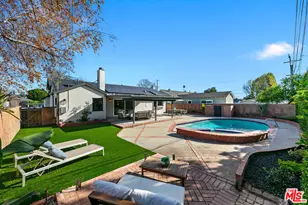 8915 Odessa Ave, North Hills, CA 91343 - Photo 12