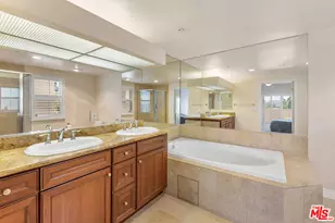 11540 Rochester Ave, Los Angeles, CA 90025 - Photo 8