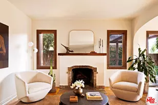 2076 Watson St, Glendale, CA 91201 - Photo 2