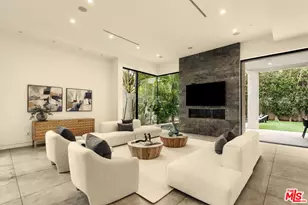 458 S Mansfield Ave, Los Angeles, CA 90036 - Photo 16