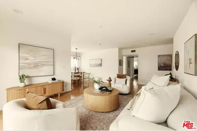 358 S Gramercy Pl #306, Los Angeles, CA 90020 - Photo 4