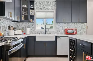 17460 Cohasset St, Van Nuys, CA 91406 - Photo 6