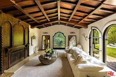 1851 Outpost Dr, Los Angeles, CA 90068 - Photo 6