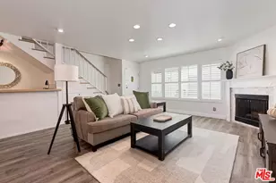 14332 Dickens St, Sherman Oaks, CA 91423 - Photo 2