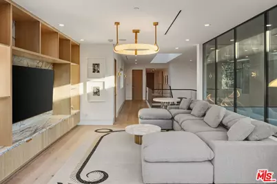 738 Palms Blvd, Venice, CA 90291 - Photo 22