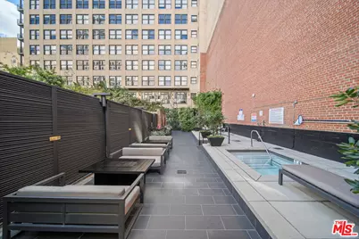 460 S Spring St #701, Los Angeles, CA 90013 - Photo 22